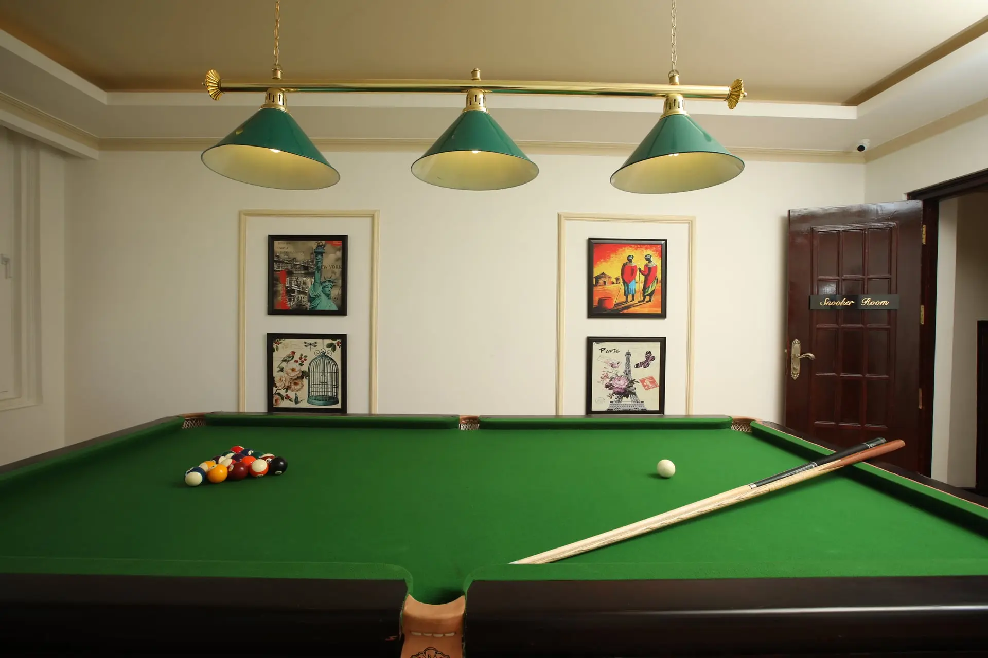 Billiards Lounge & Evening Game Room