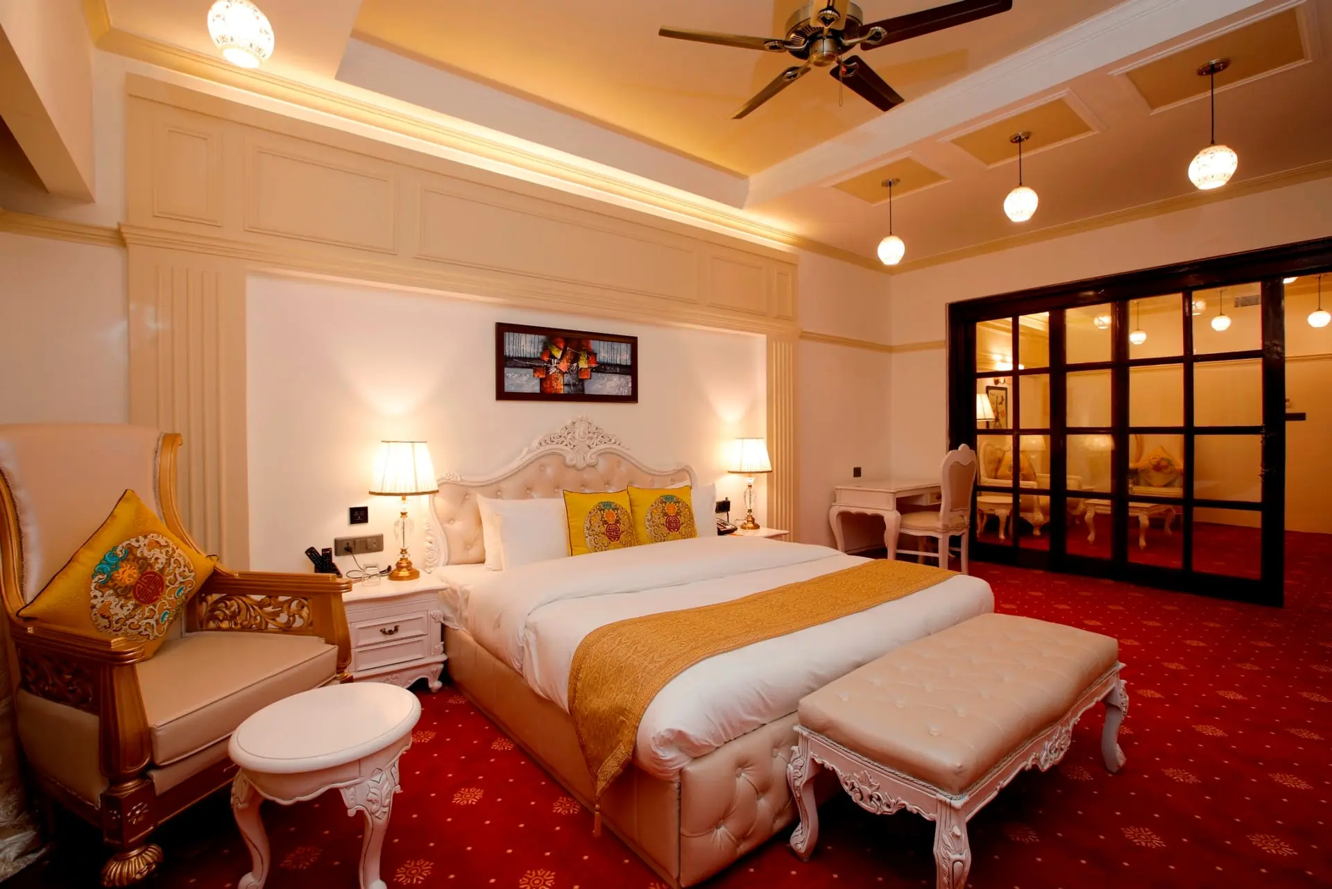Royal Suite - View 4