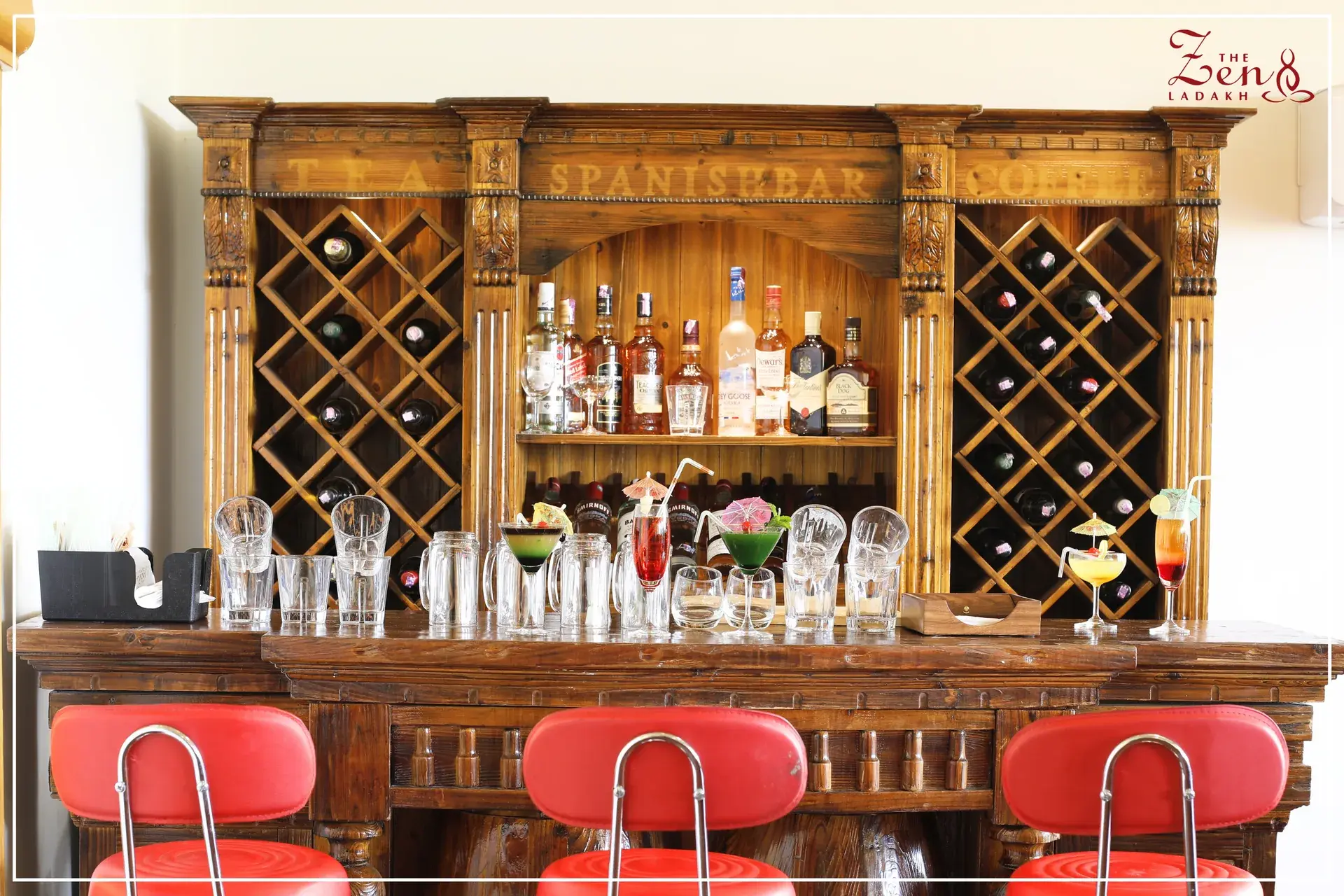 Zen Royal Restaurant — Panoramic View Dining Hall